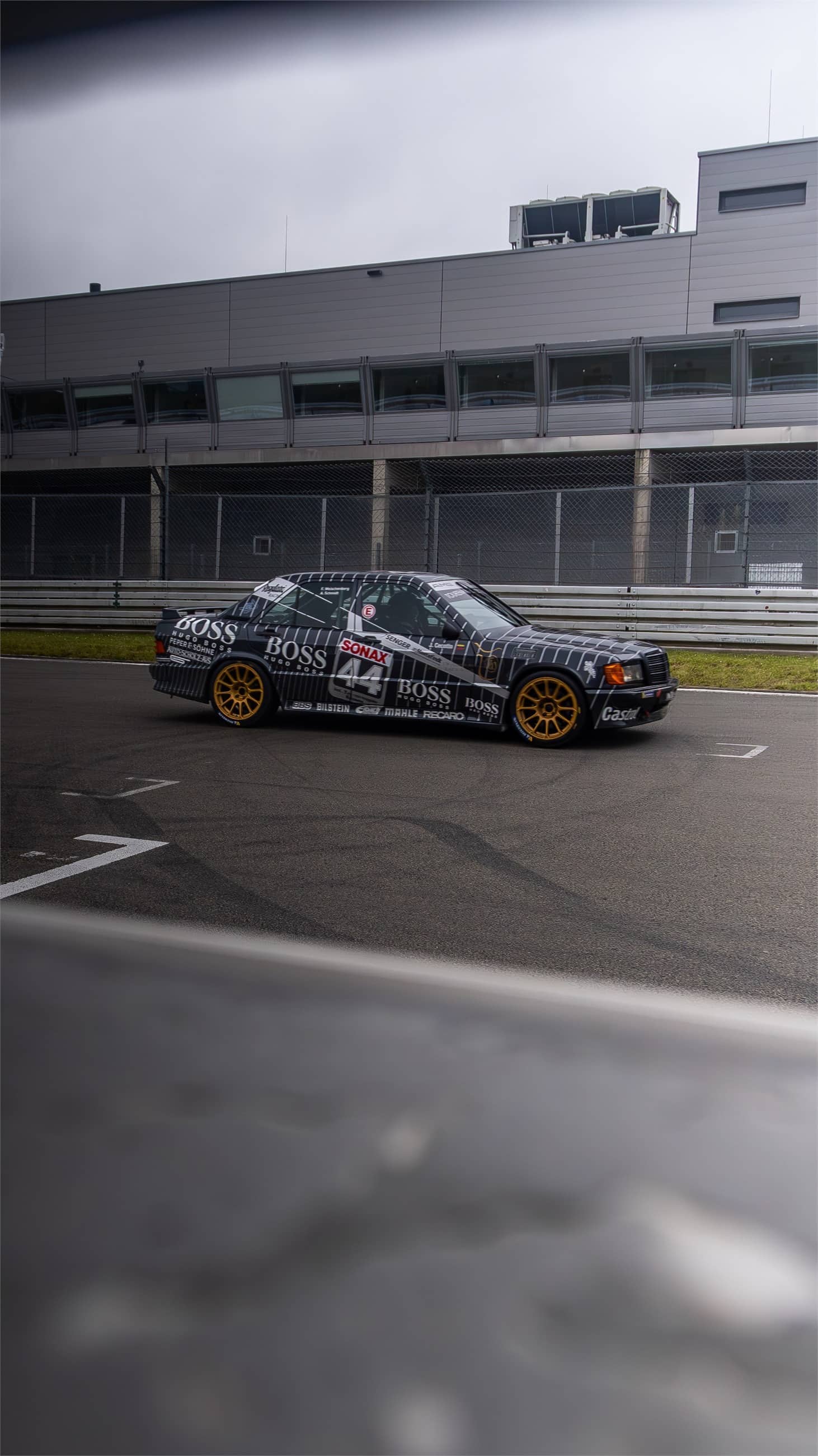 Motorsport photograph from Louis-Esteban Mecky's automotive portfolio.