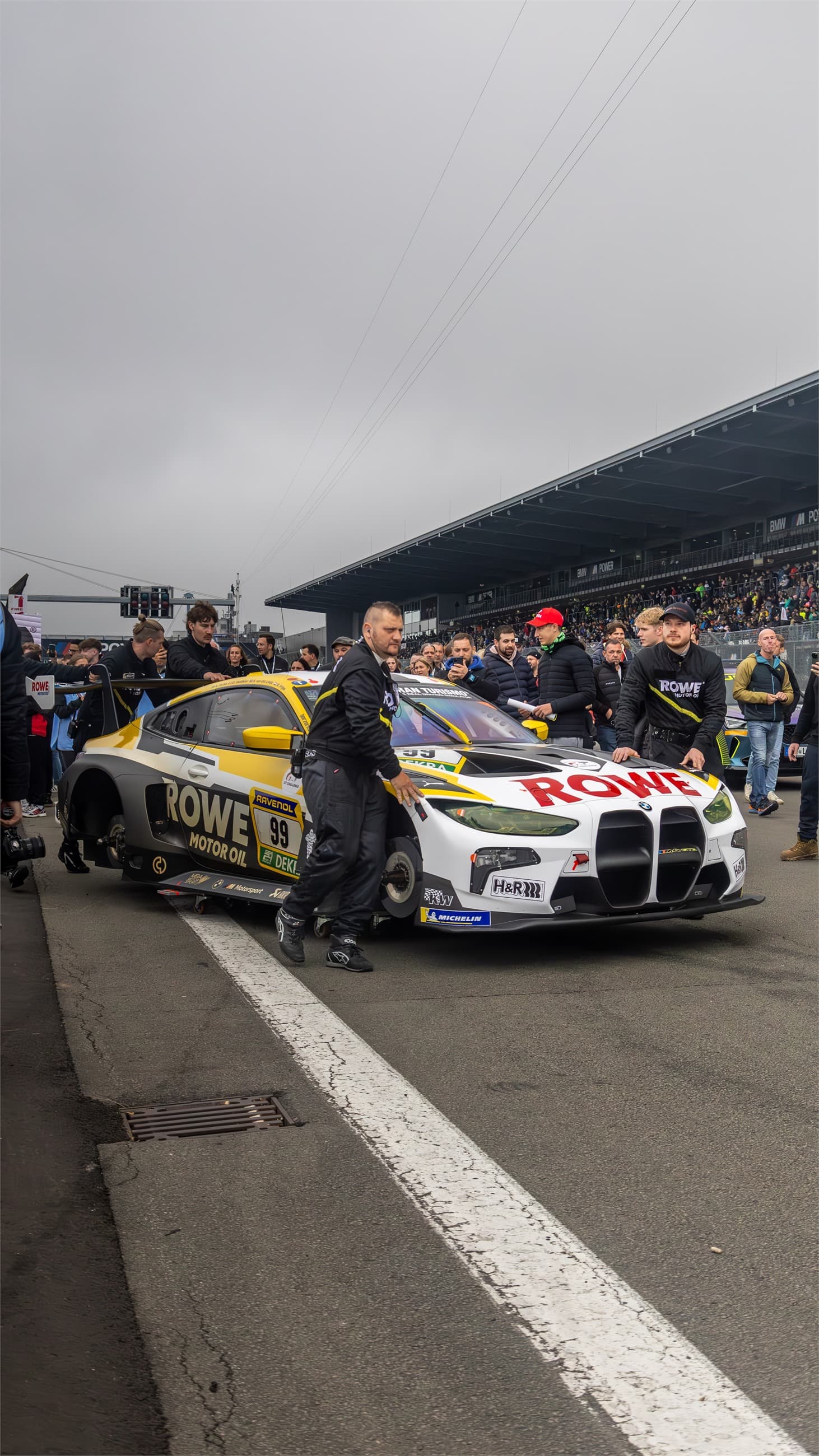 Motorsport photograph from Louis-Esteban Mecky's automotive portfolio.