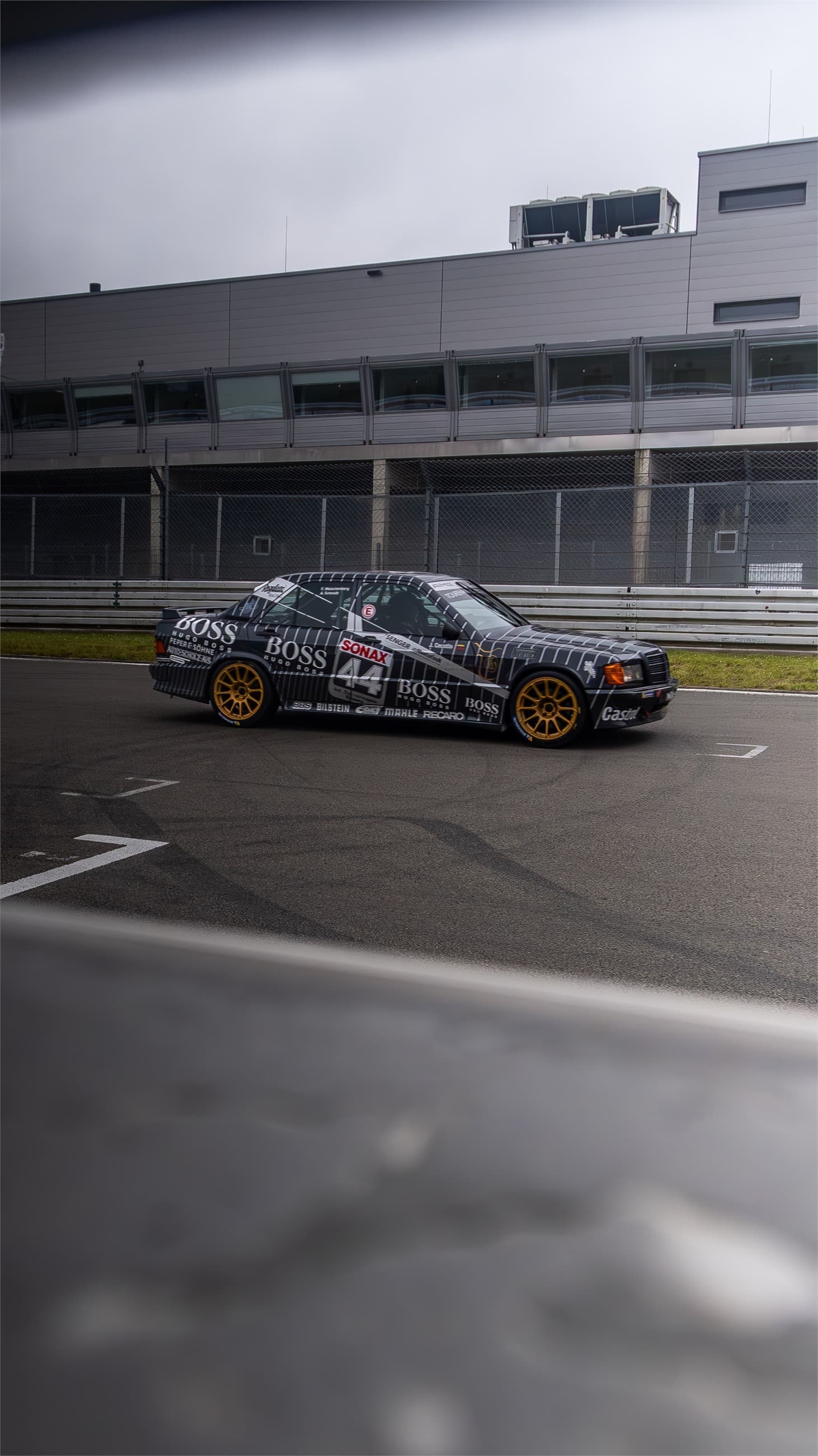 Motorsport photograph from Louis-Esteban Mecky's automotive portfolio.